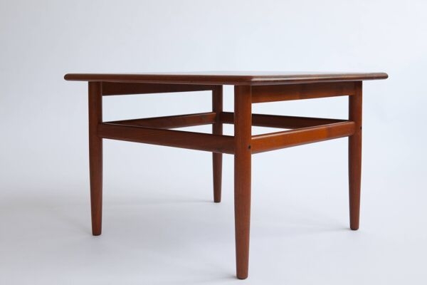 Table basse en teck vintage annes 60-70