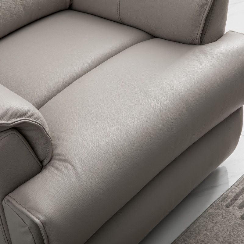 Gatlin Big & Tall Recliner in Gable Dove by BarcaLounger