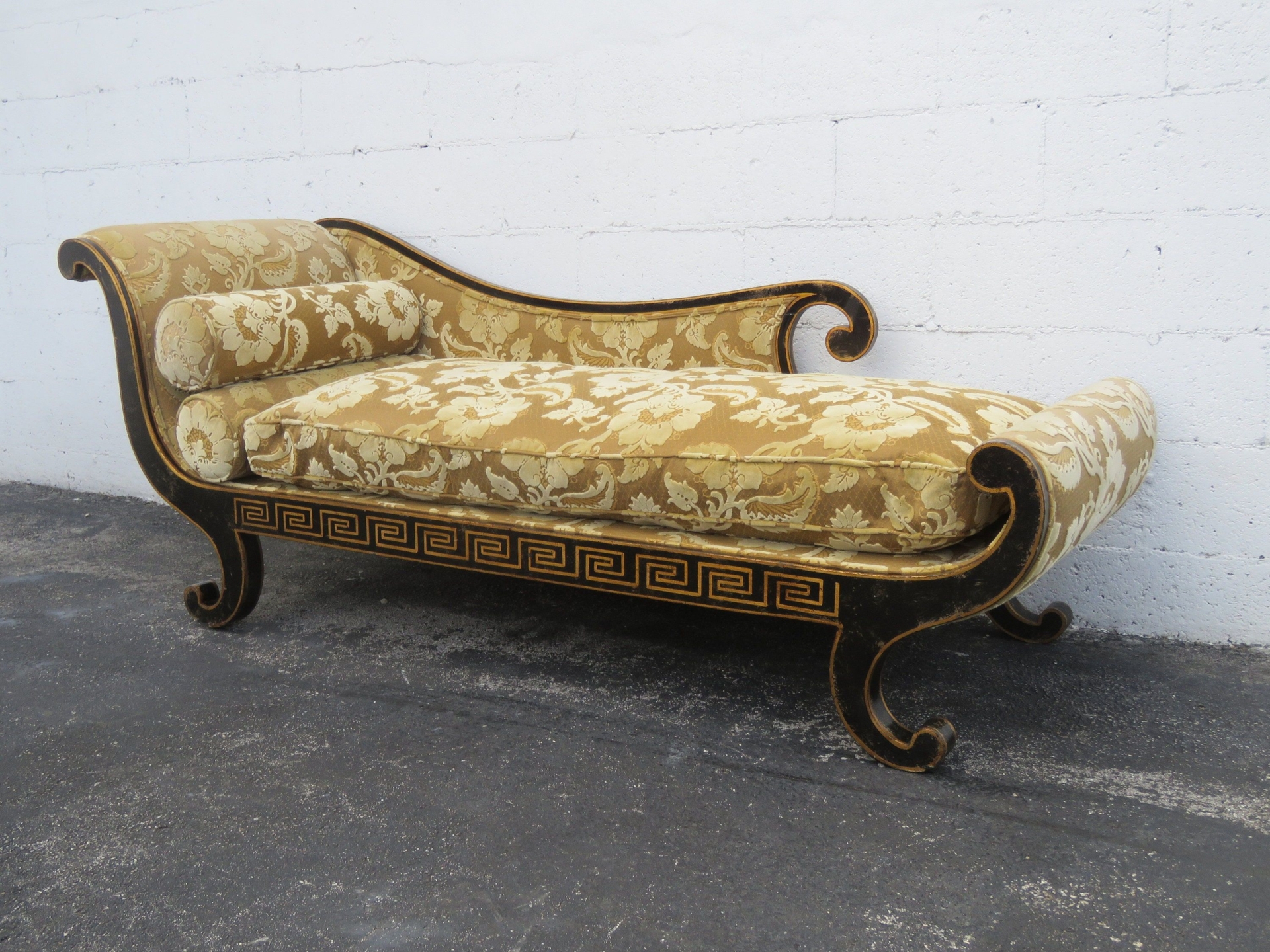Hollywood Regency Long Fainting Couch Chaise Lounge 2897 SHIPPING NOT INCLUDED Please ask for shipping quote