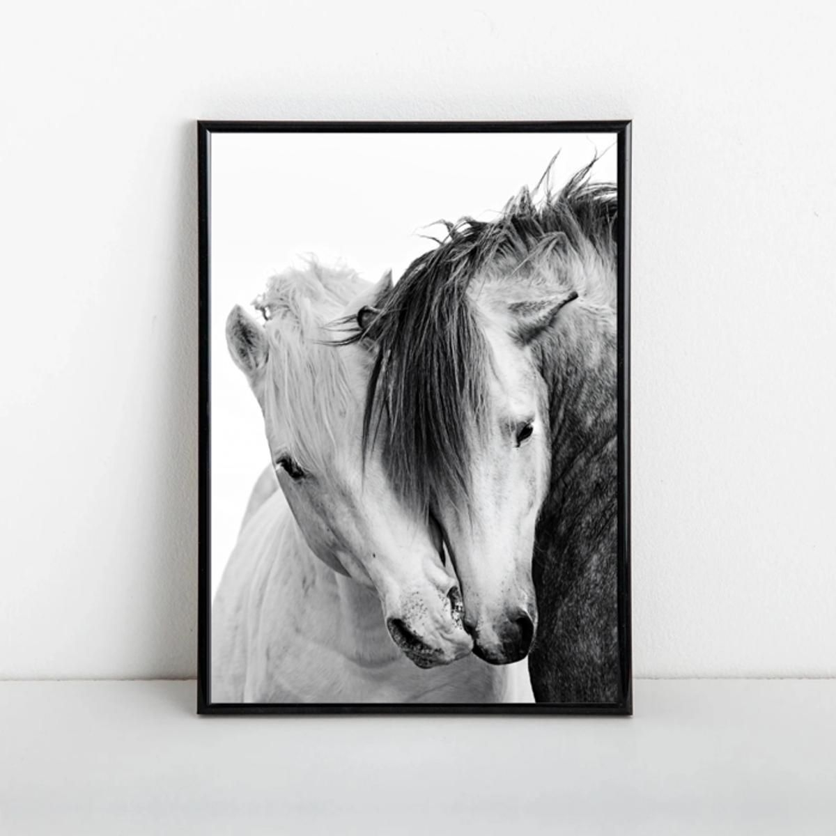 1pc Canvas Poster, Horse Print Equestrian Wall Art 2 Horses Print Farmhouse Wall Decor Framed Print 24x36 Print Funny Animal Large Wall Art Horse Photography Wall Art For Living Room, Wall Decor For Bedroom, Home Decor R