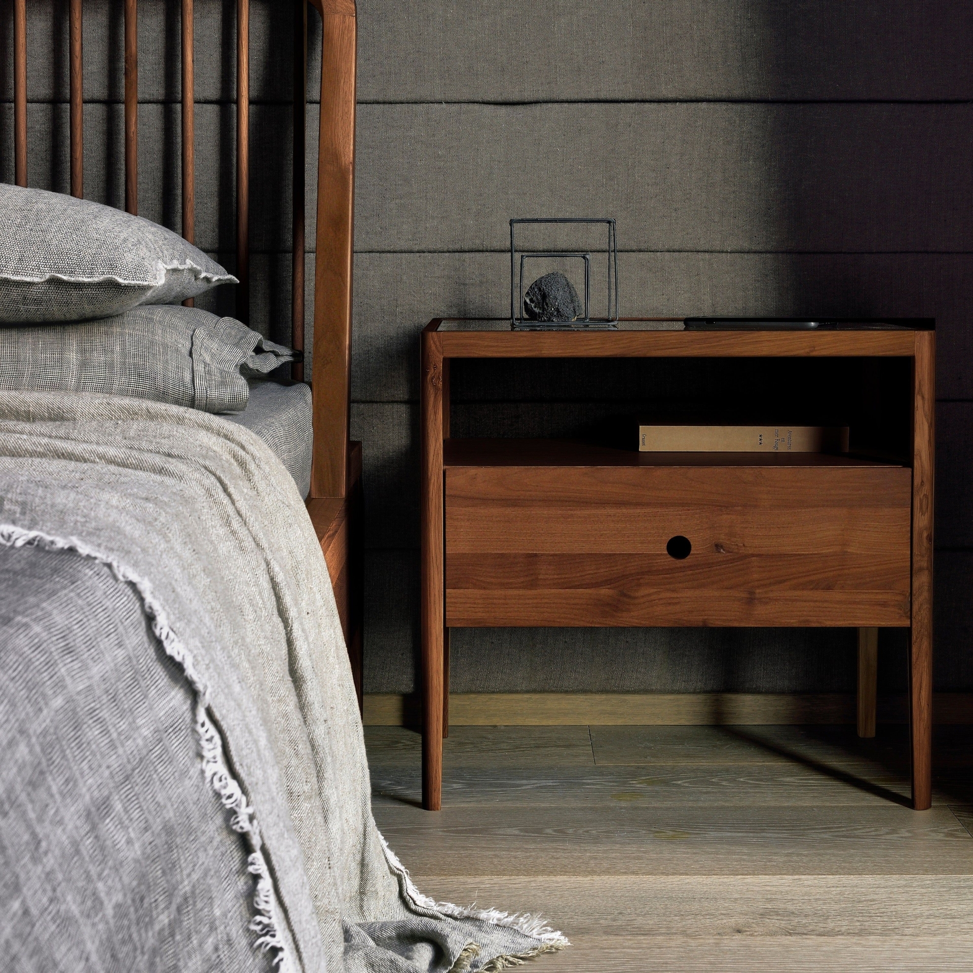 Spindle Nightstand - Oak Black