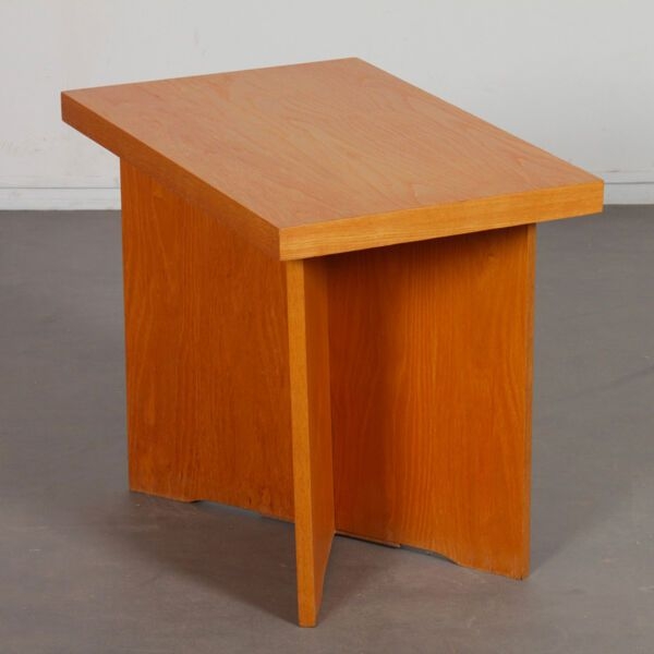 Table d'appoint vintage en bois des annes 1960