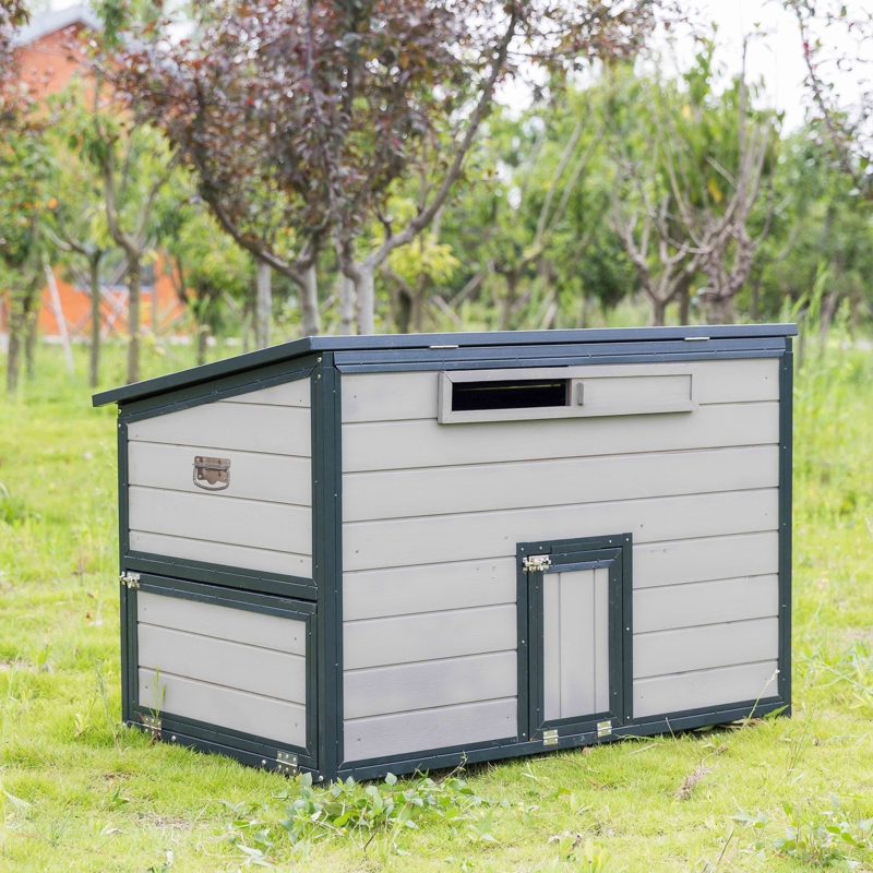 Dravon 9.6 Steel Frame Chicken Coop