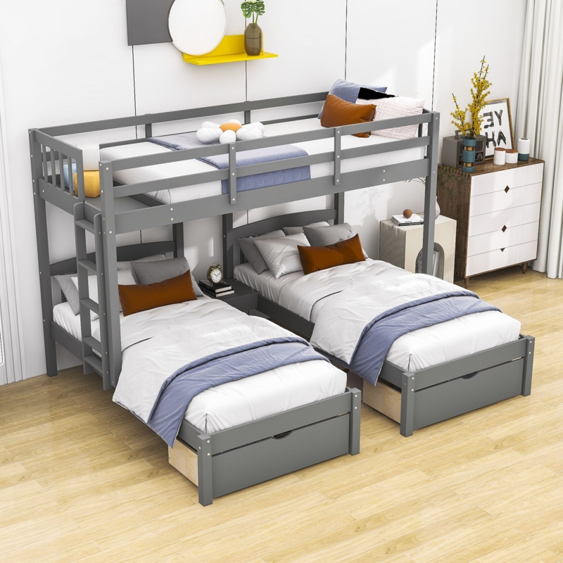 Fatemah 3 Drawers Twin over Twin & Twin Triple Bunk Bed, Wood Bunk Bed with Shelf