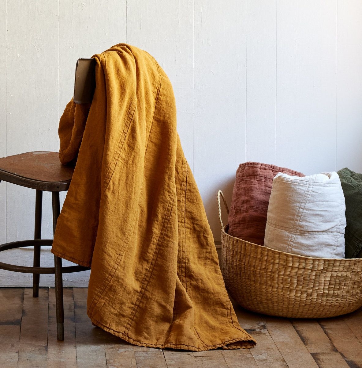 Horizon Hemp Quilt - Moss Green