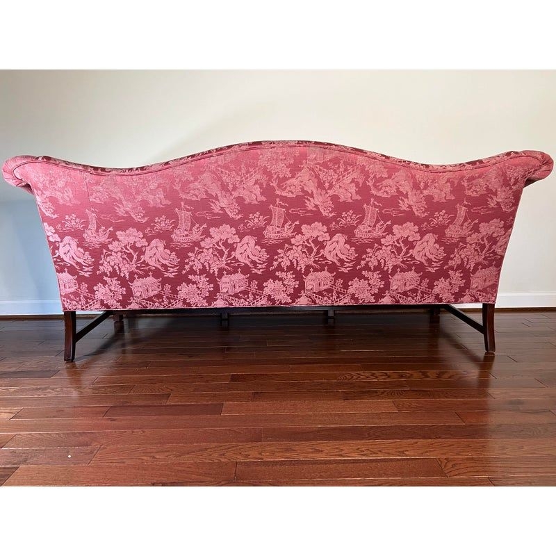 Late 20th Century Chippendale Camel Back Settee Upholstered in Pink Chinoiserie Damask