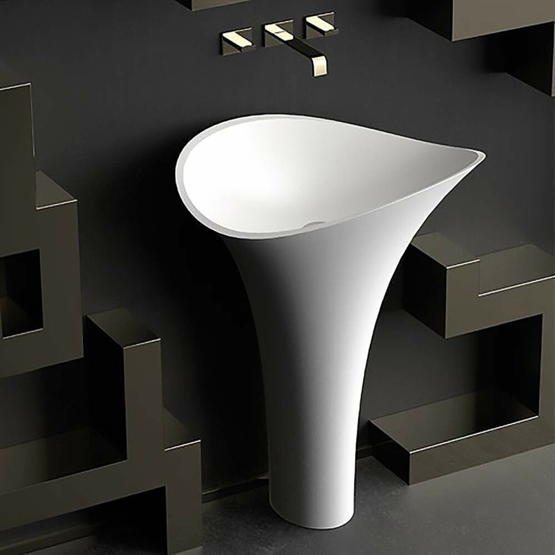 Maestro Bath Vivian 35.4331'' Tall Glass Oval Pedestal Bathroom Sink