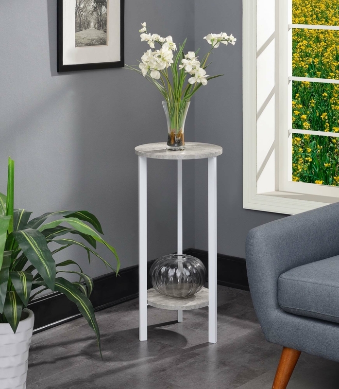 Migues Round Plant Stand