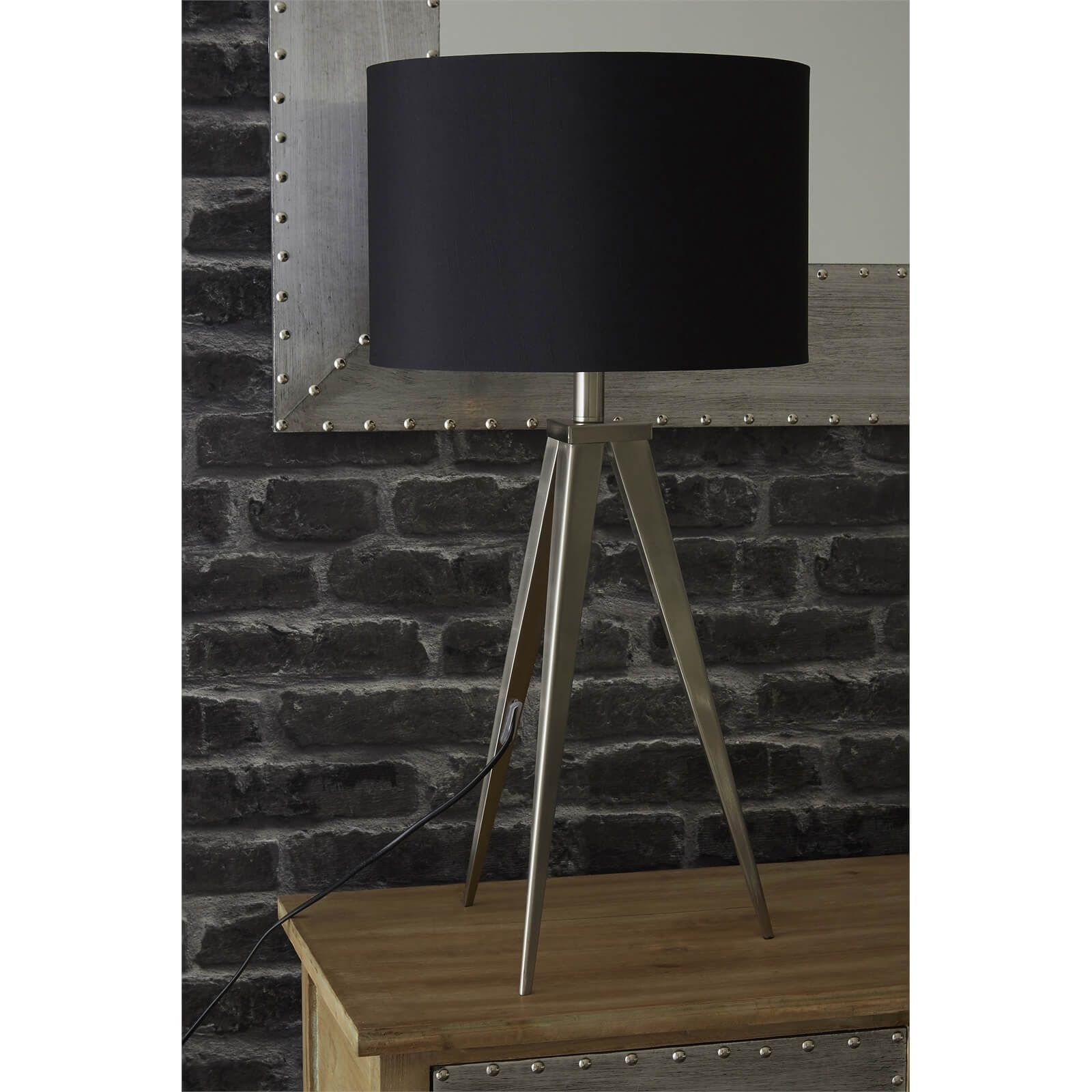 Tripod Feature Lamp Black