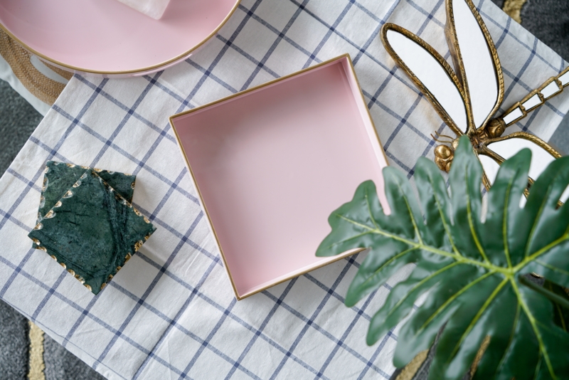 Alain Plastic / Acrylic Tray