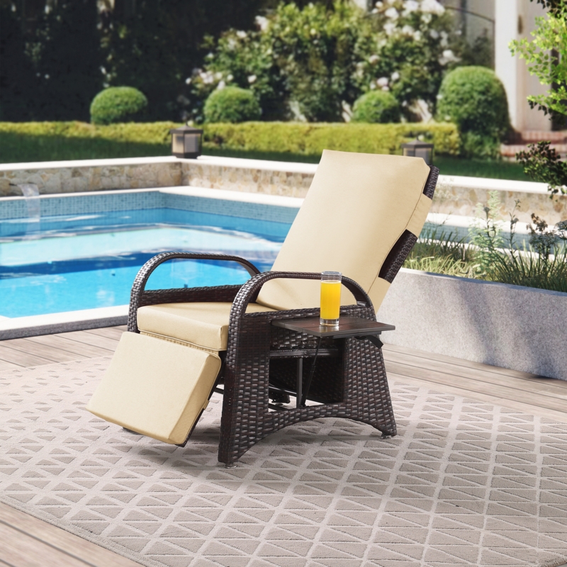 Arroya Wicker Outdoor Club Chair Patio Recliner Chair with Side Table