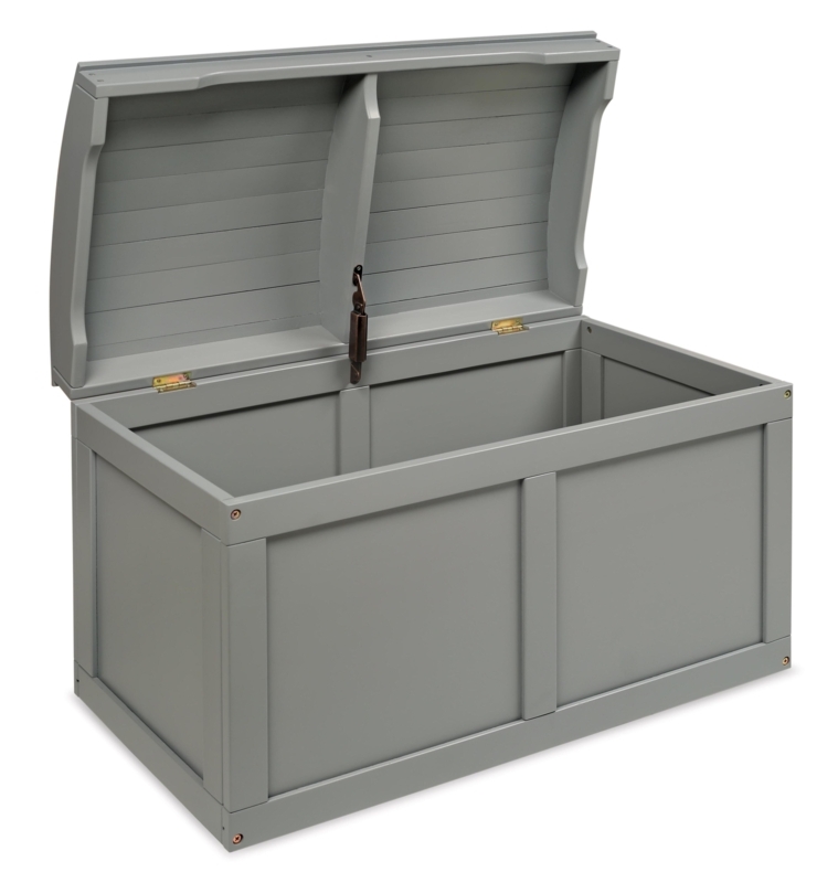 Binghampton Toy Box