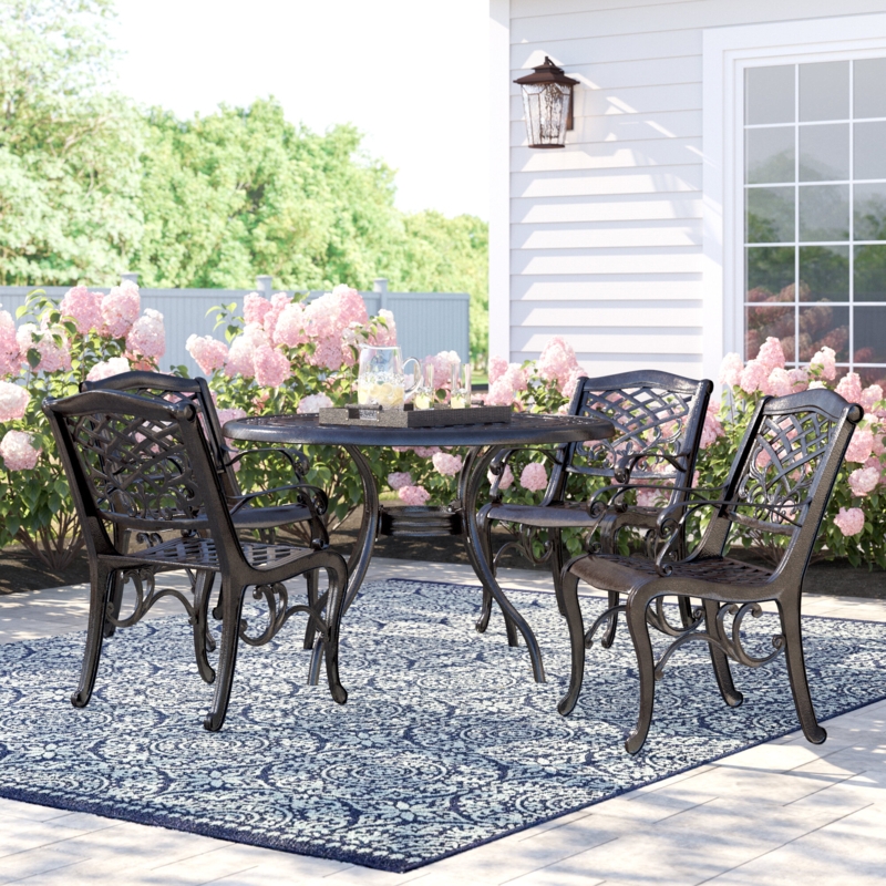 Chachere 4 - Person Round Outdoor Dining Set