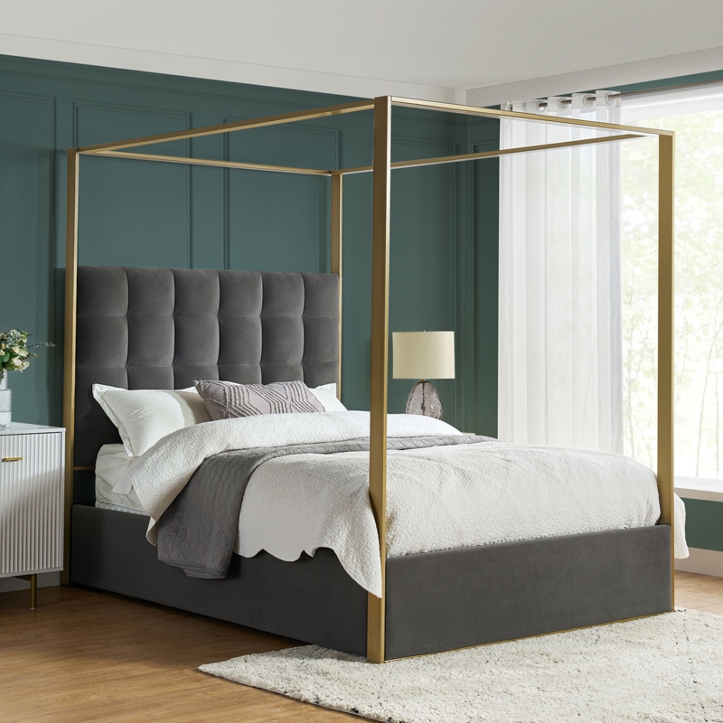 Clinchport Canopy Bed