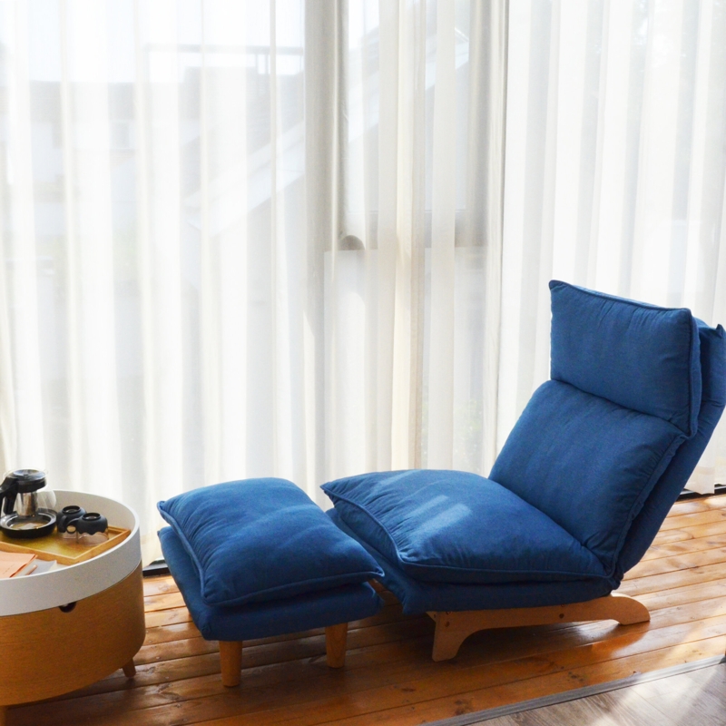 Corrigan Studio Adjustable Reclining Ergonomic Floor Game Chair with Footrest in Blue
