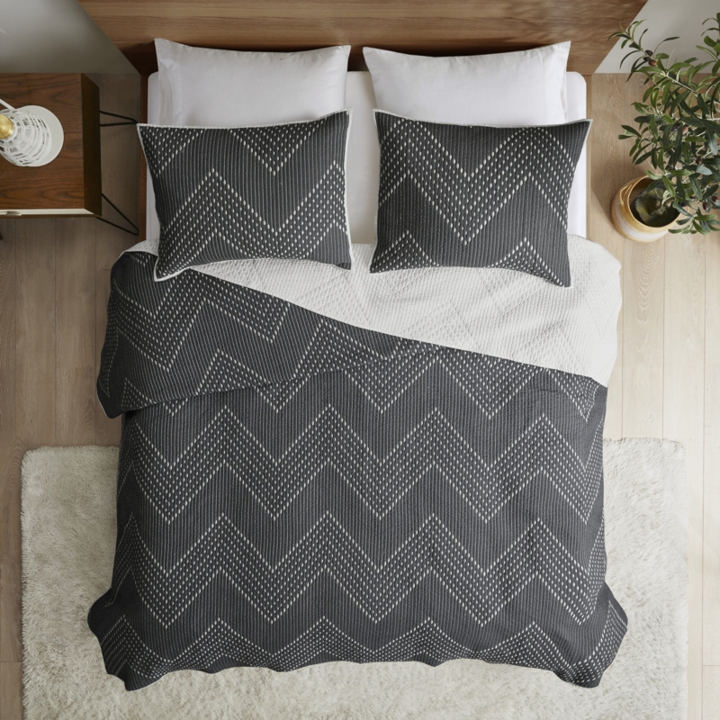 Dodger Black 100% Cotton Modern & Contemporary 3 Piece Coverlet / Bedspread Set