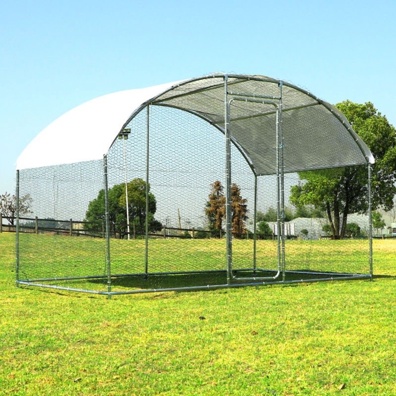 Edoardo 64.55 Square Feet with Chicken Run