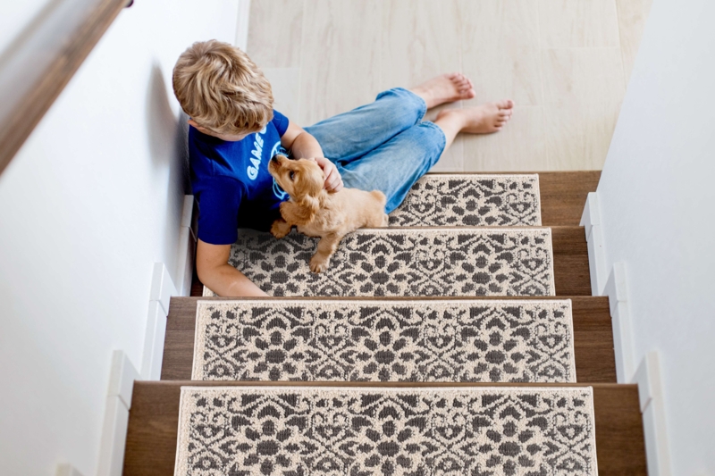 Gustav Non-Slip Indoor Stair Tread