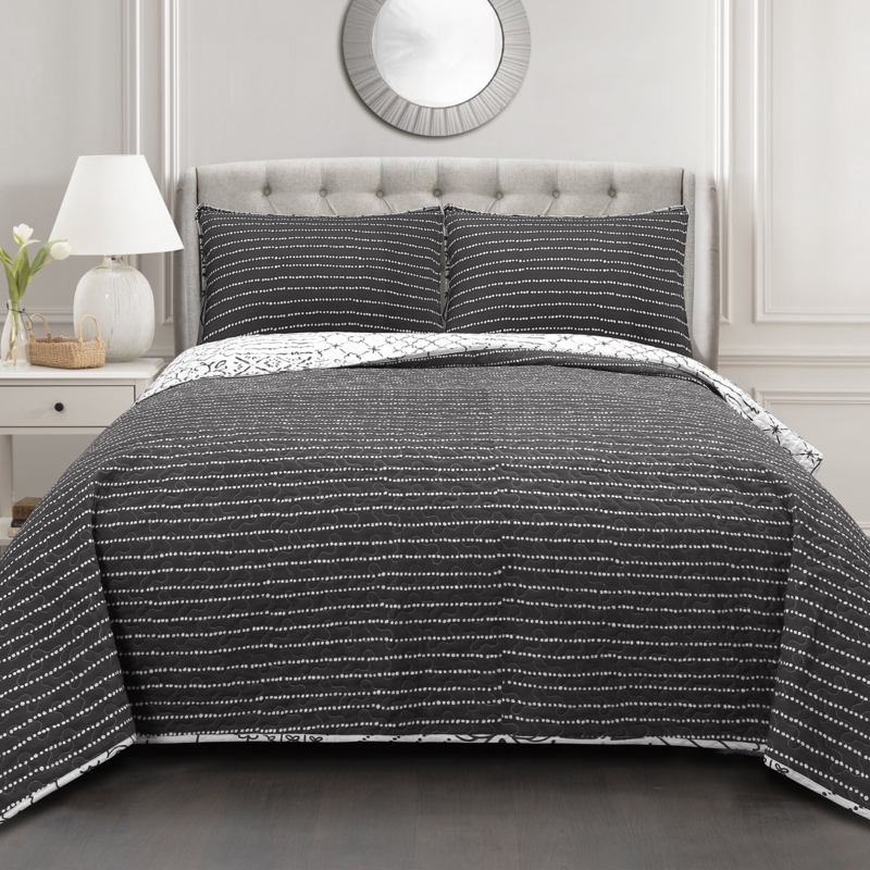 Jager Coastal Cotton Patchwork Quilt Set