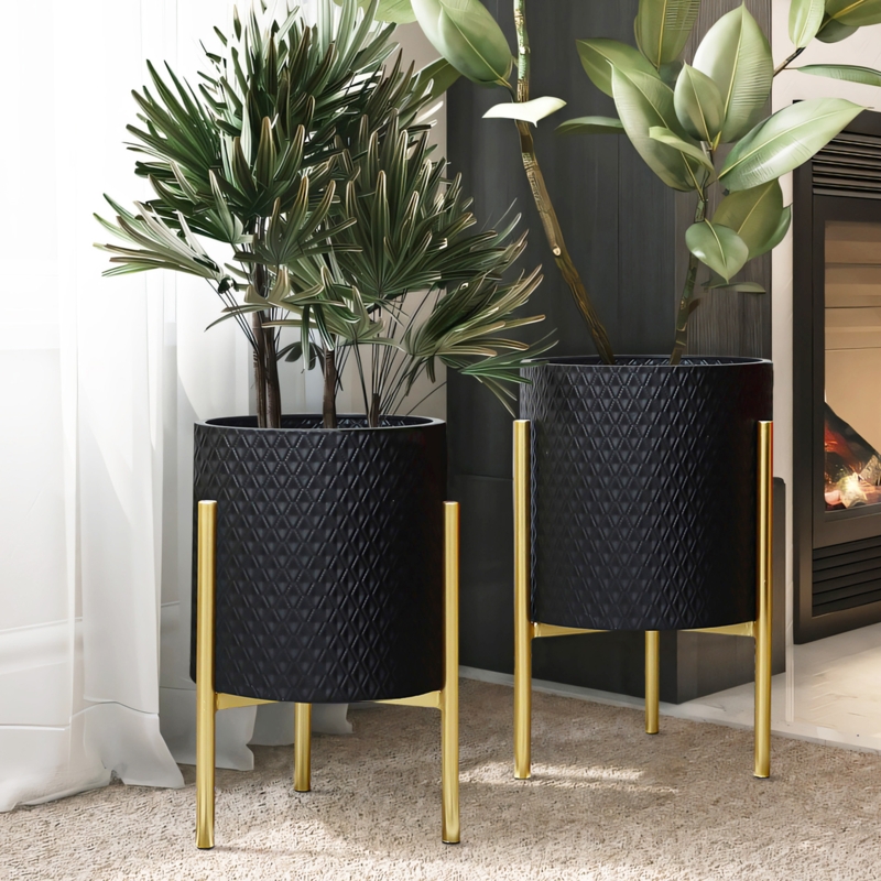 Kasandra 2-Piece Handmade Metal Pot Planter with Gold Stand Set