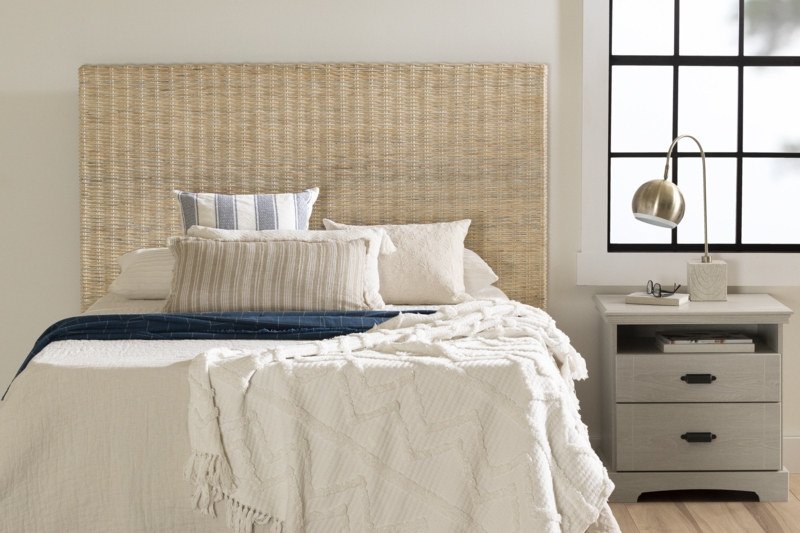 Lilak Headboard