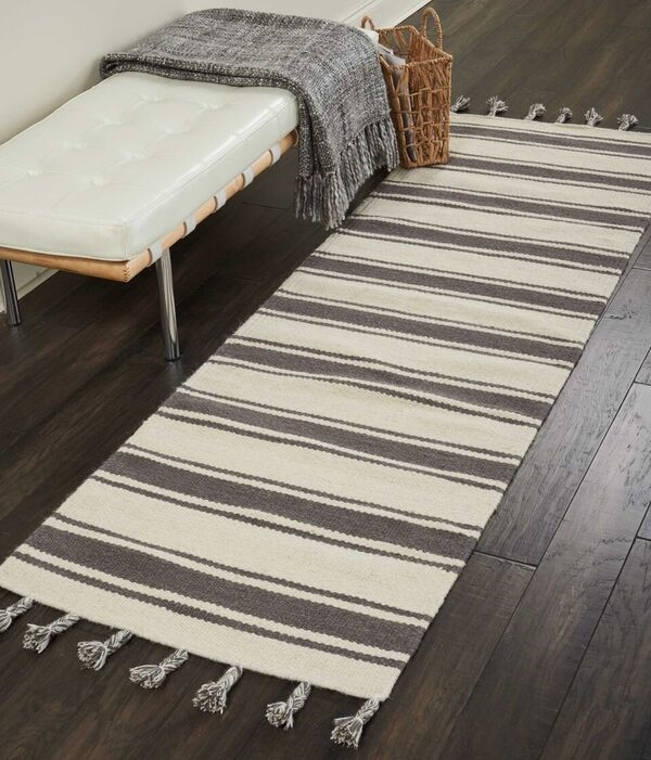 Nourison Rio Vista DST01 Ivory/Grey Rug - 8'0x10'6 - Rectangular