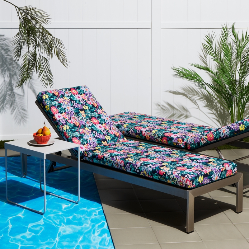 Vera Bradley Outdoor 3" Chaise Lounge Cushion