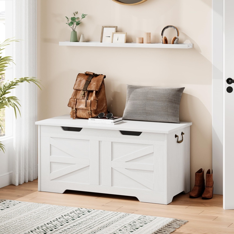 Yeremis Manufactured Wood Storage Bench with Flip Top Blanket Chest