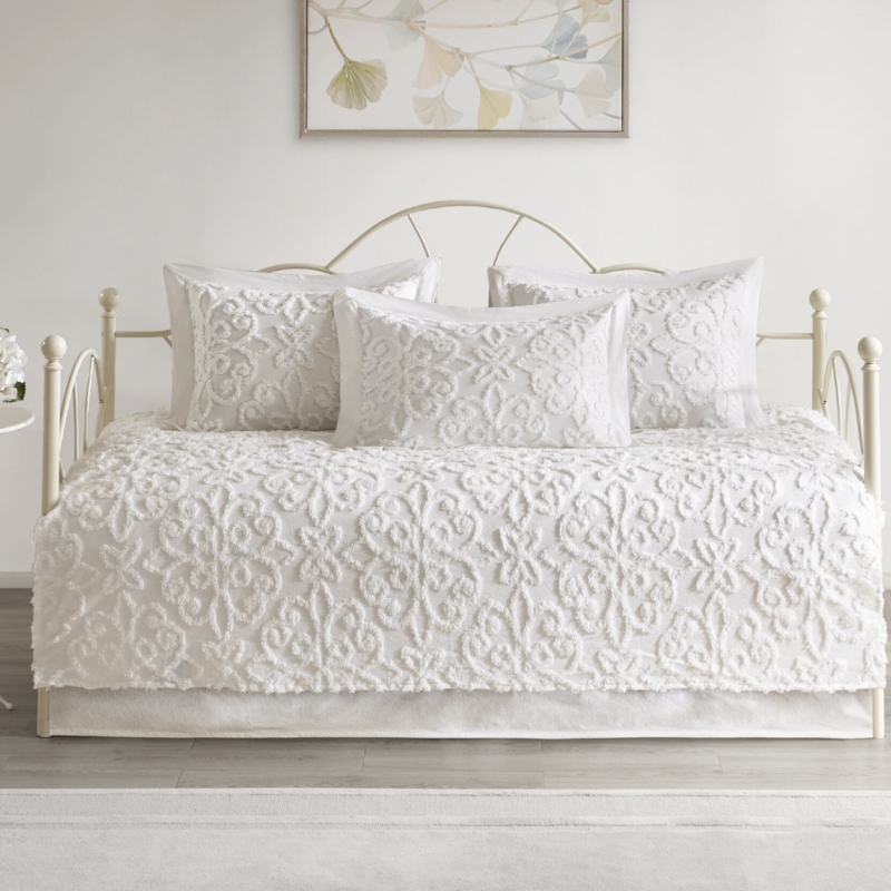 Emberly 5 Piece Tufted Cotton Chenille Daybed Set
