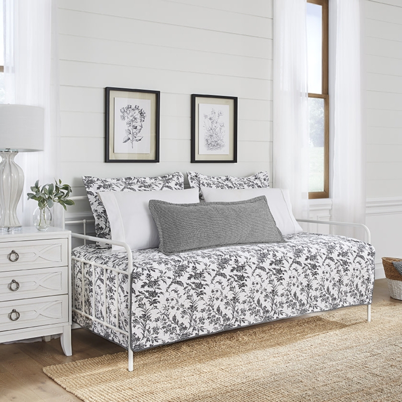 Laura Ashley Amberley 4 Piece Daybed Cover Set