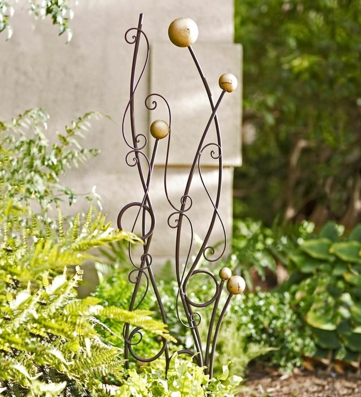 42.25'' H x 11.75'' W Iron Fan Trellis