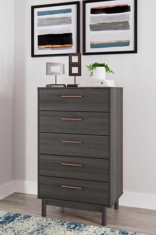 5 Drawer 29.88'' W Dresser