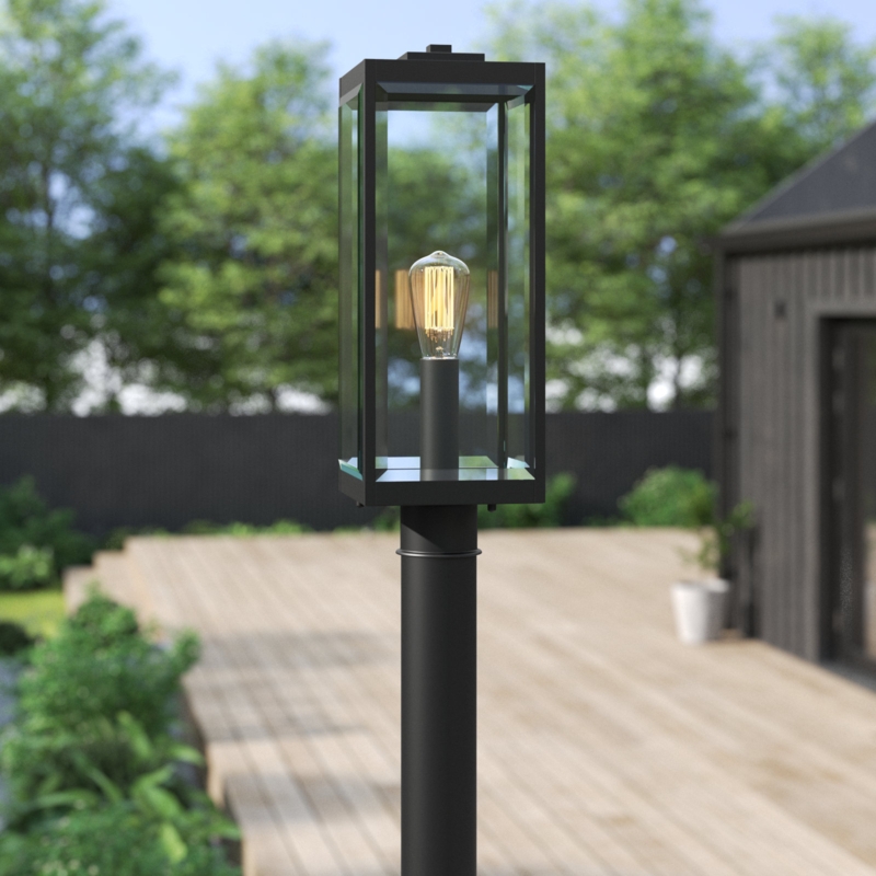 Ainsworth Beveled Lantern Head