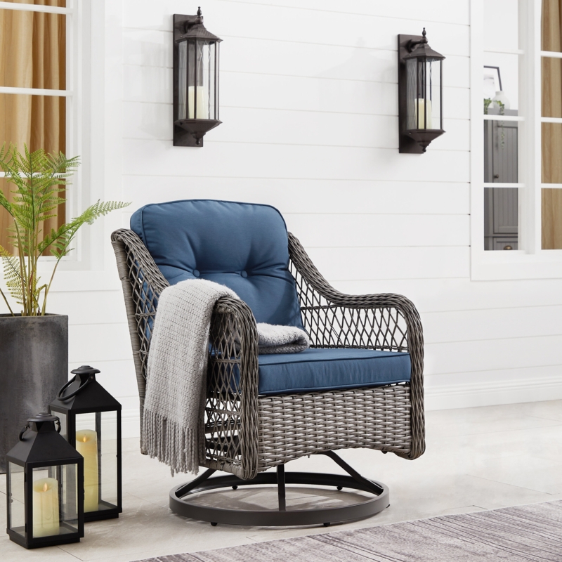 Baecher Wicker Outdoor Glider Chair