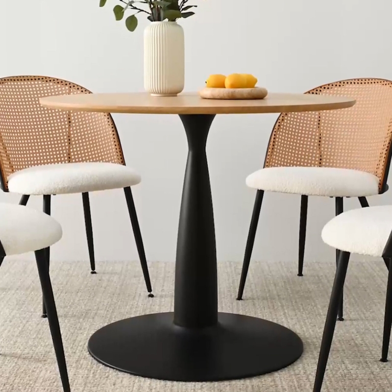 Bassey 35" Pedestal Dining Table