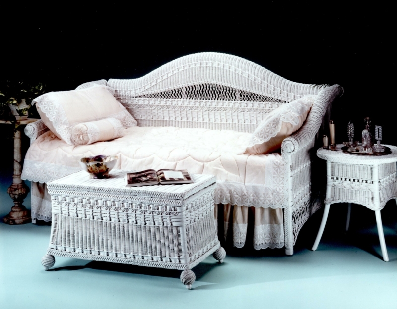 Classic Daybed