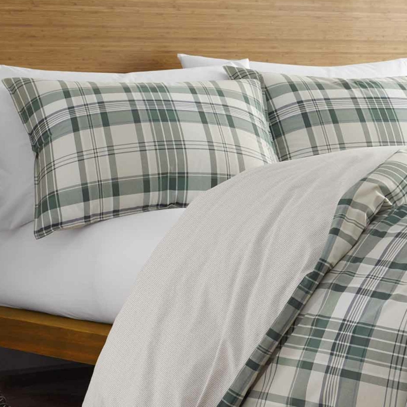 Coal Creek Plaid Reversible Comforter Set