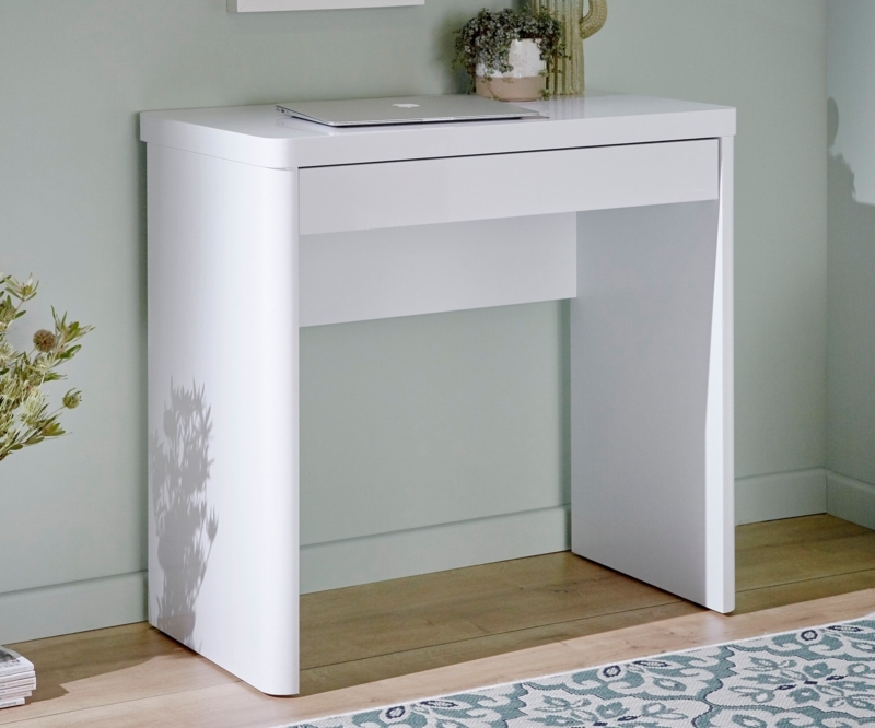 Cuuba Libre Desk