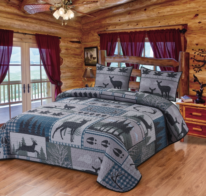 Deer Run Patchwork Stag Buck Antler Woodland Forest Nature Themed Decorative Quilt Bedding Set