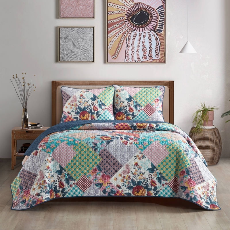 Libby Patchwork Quilt Set