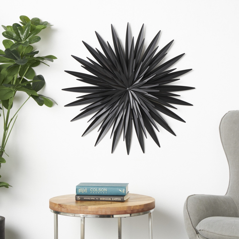 Modern Abstract Wall Decor on Metal