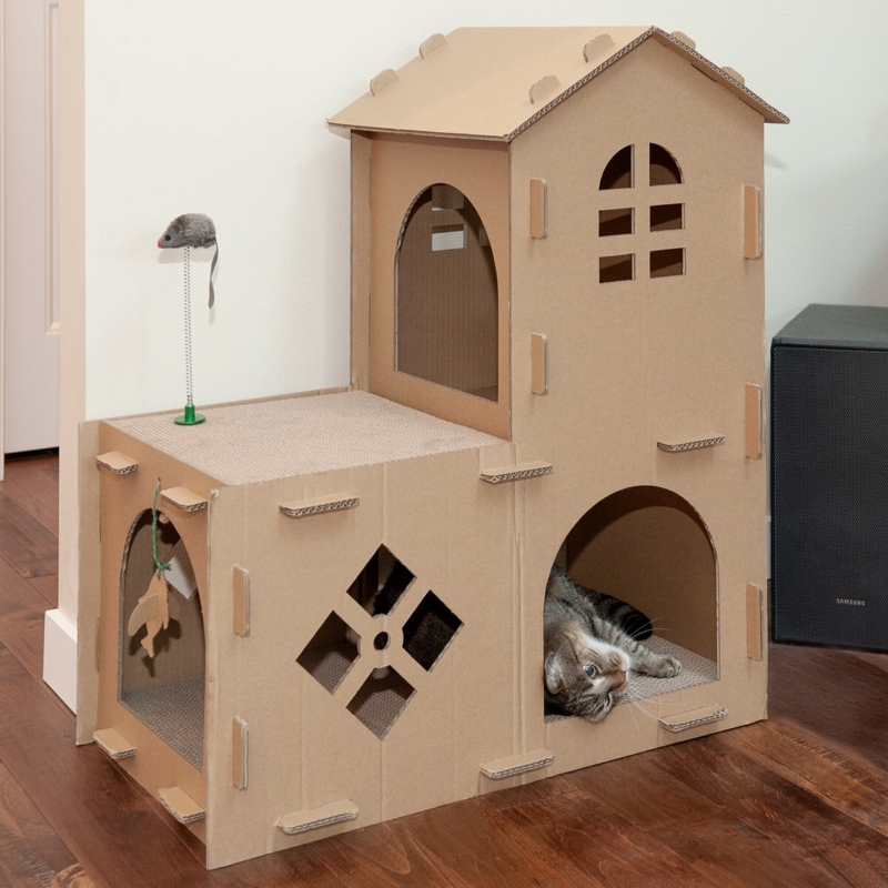 Tiger Tough Farmhouse Playground Scratcher House