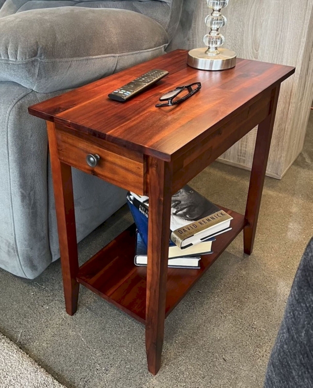 Aiydan Solid Wood End Table with Storage