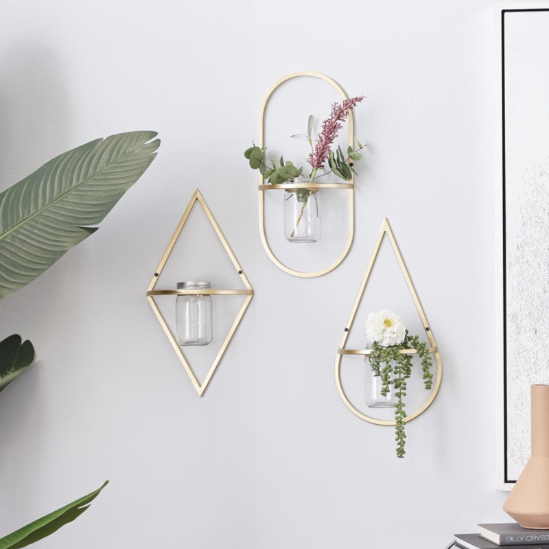 Cosmoliving By Cosmopolitan Set Of 3 Gold Metal Wall Decor 8"W, 17"H