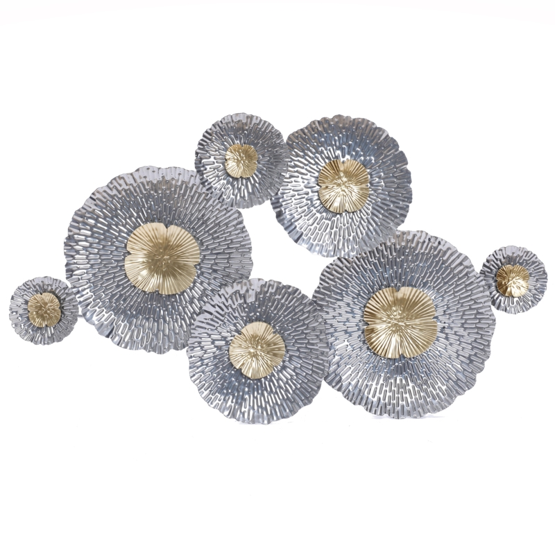 Handmade Glam Plants & Flowers Wall Decor on Metal