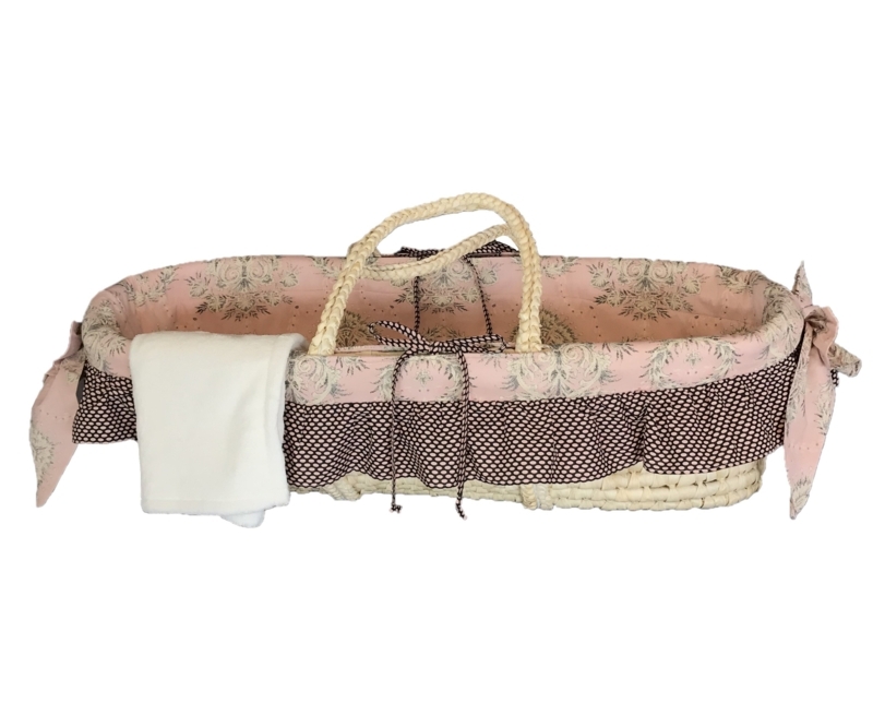 Rutledge Moses Basket with Bedding