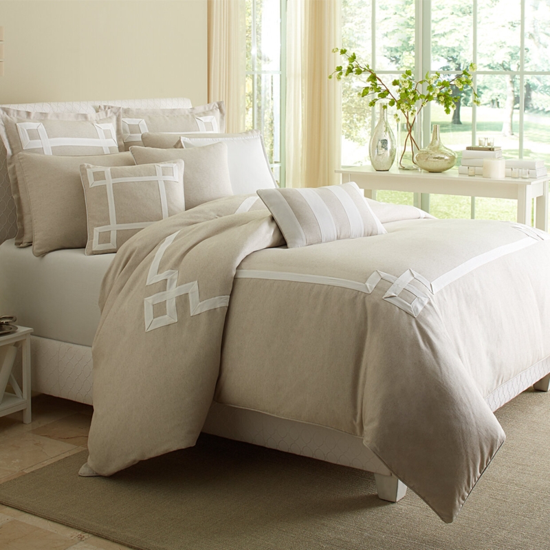 Avenue A Comforter Set - Natural