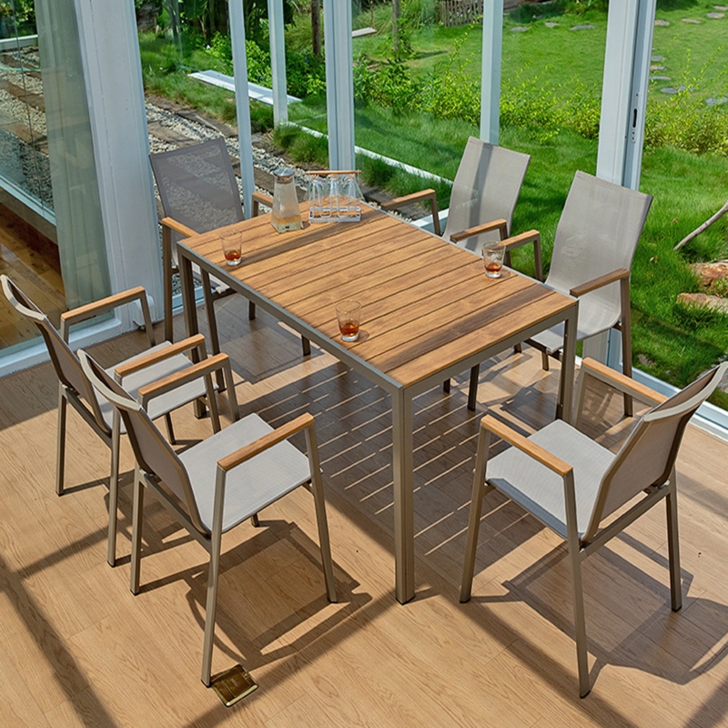 Clothilde 6 - Person Rectangular Outdoor Dining Set