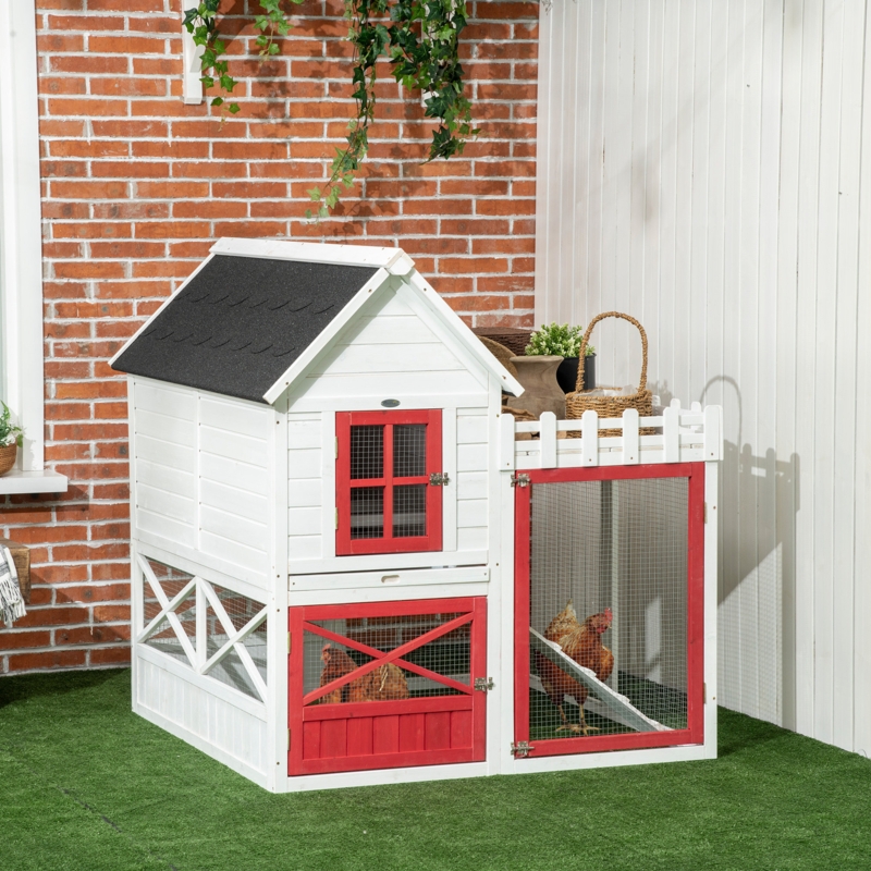 Davaelyn 16.9 Square Feet Chicken Run