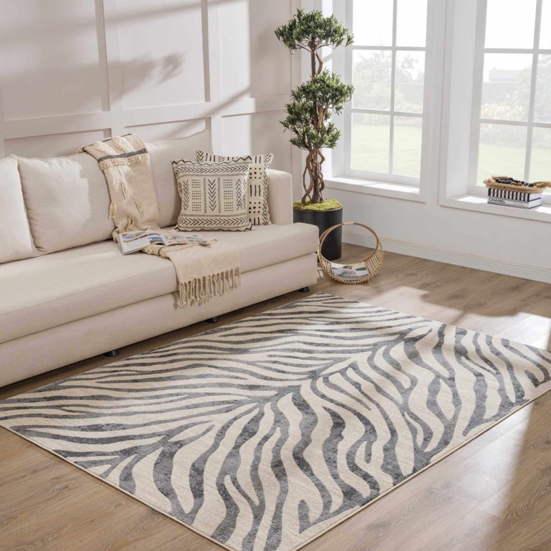 Edsel Animal Print Taupe/Light Gray Area Rug